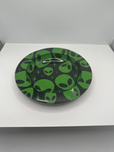 Load image into Gallery viewer, Mini Alien Rolling Tray
