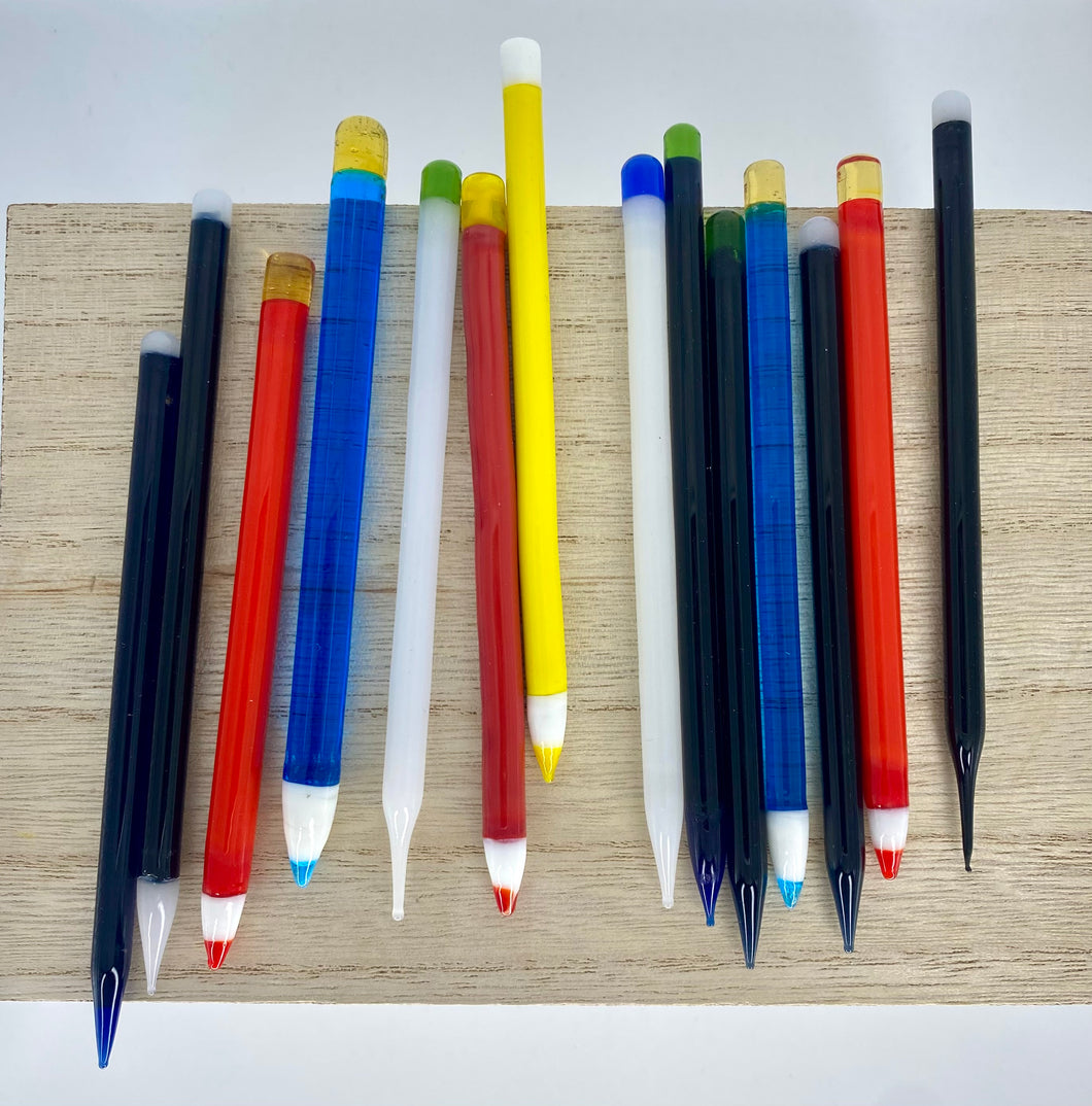 Glass pencil themed dab tool