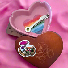 Load image into Gallery viewer, Ceramic Heart Ashtray Set with Lid and Lighter Holder
