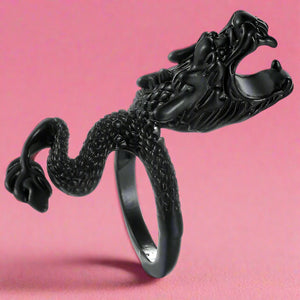 Black Dragon Cigarette / Joint Ring