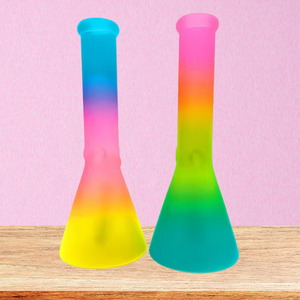 Vivid Ombre Frosted Bong