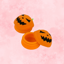 Load image into Gallery viewer, Jack-0-lantern Wax Container
