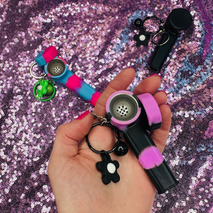 Unbreakable Pipe with Flower Keychain