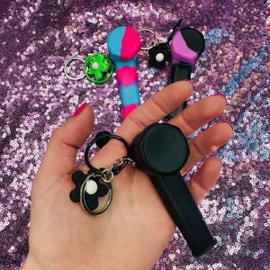 Unbreakable Pipe with Flower Keychain