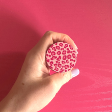 Load image into Gallery viewer, Pink Cheetah Grinder 40MM
